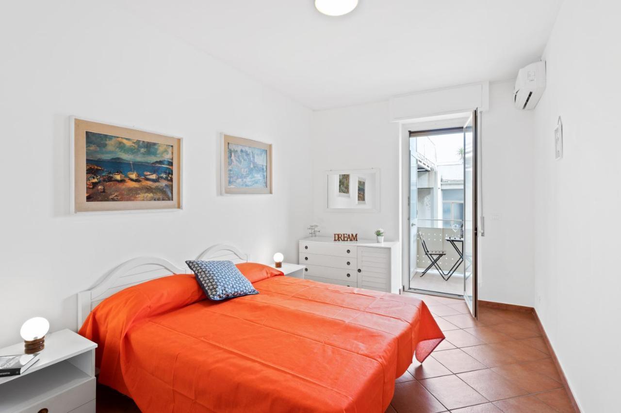 Aci Castello Seaview Apartment With Parking Εξωτερικό φωτογραφία
