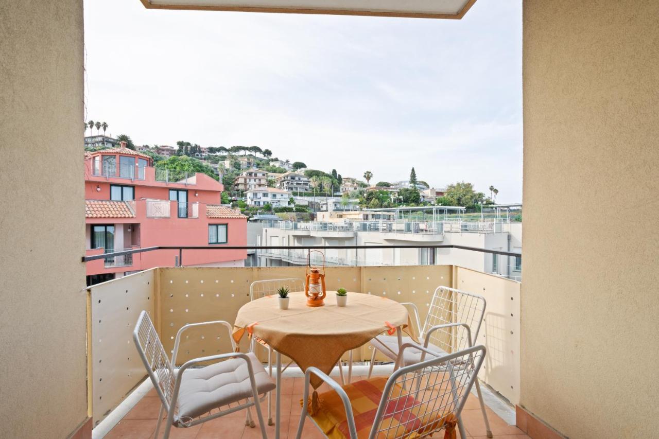Aci Castello Seaview Apartment With Parking Εξωτερικό φωτογραφία